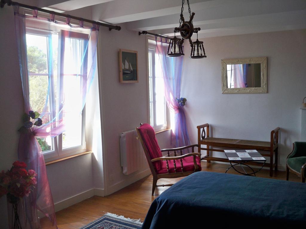 Gite de La Caminais Pleurtuit Habitación foto